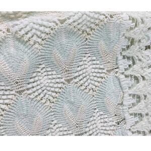ANTIQUE BABY BLANKET DELICATE FINE 40 X 40 PALE MINT GREEN COVERLET PEACOCK VNTG